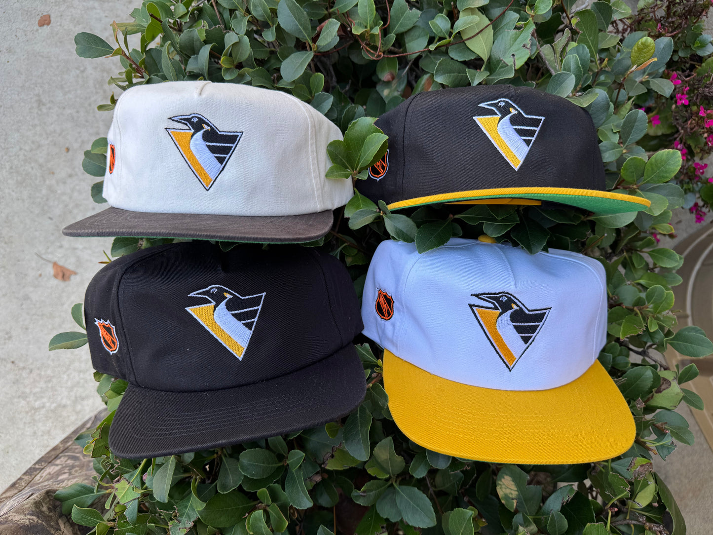 Robo Penguin Snap Back